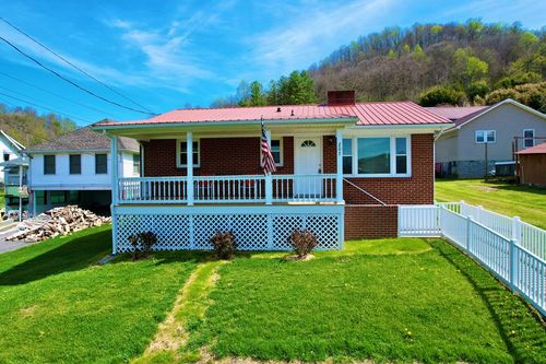207 Worthy Blvd, Saltville, VA, 24370 | Card Image