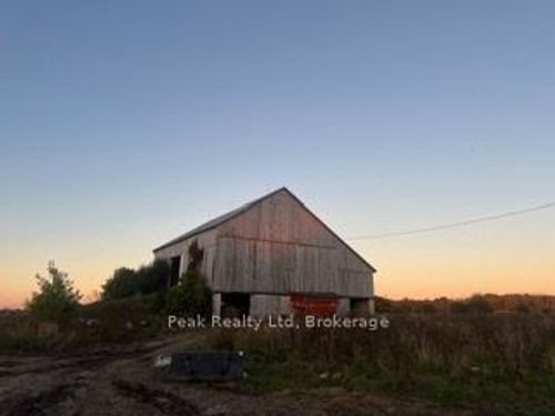 37180 Hawkins Rd, Auburn, ON, N0M1E0 | Card Image