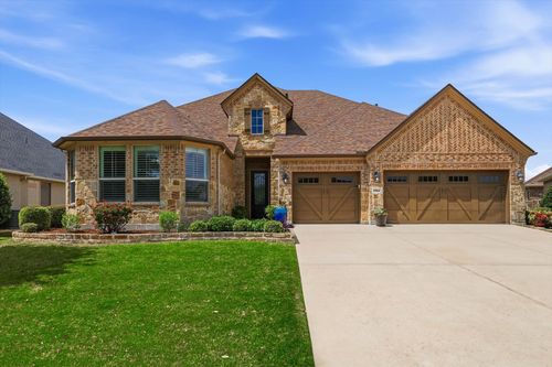 9904 Lindenwood Trl, Denton, TX, 76207-8708 | Card Image