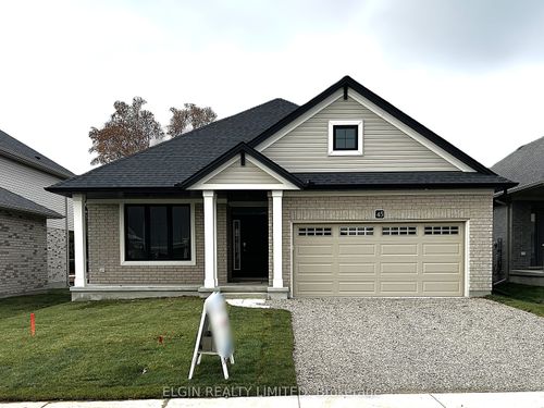 45 Lark St, Tillsonburg, ON, N4G0K8 | Card Image