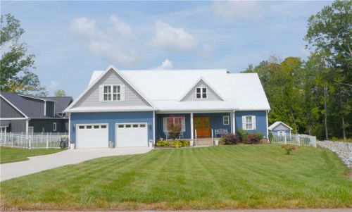 199 Rolling Rd, Lexington, NC, 27292-9564 | Card Image