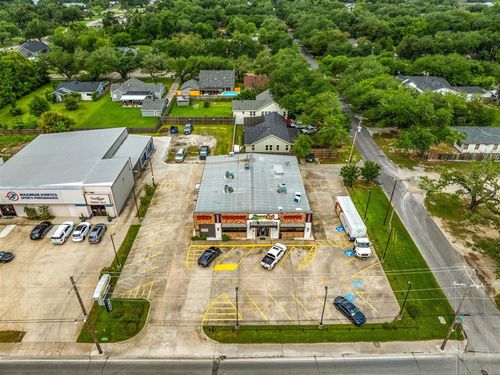 3800 Ryan St, Lake Charles, LA, 70605-2816 | Card Image