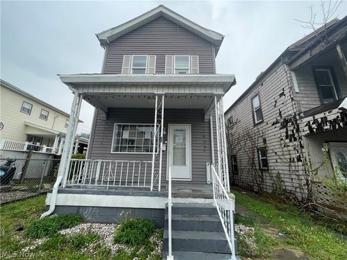 626 Washington St, Martins Ferry, OH, 43935-1243 | Card Image