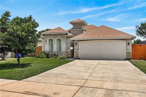 4417 Pelican Ave, McAllen, TX, 78504-6466 | Card Image