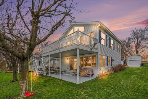828 N Werners Landing Drive, Bronson, MI, 49028 | Card Image