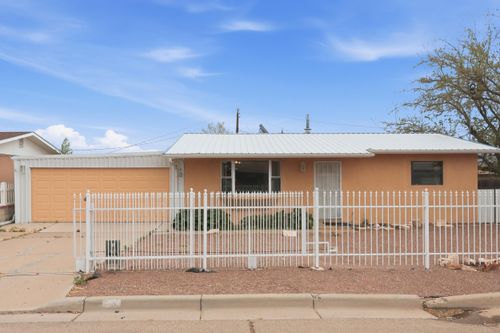 620 S 11th Street, Belen, NM, 87002 | Card Image
