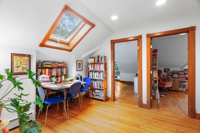 623 Whitney Ave, Home with 21 bedrooms, 13 bathrooms and 12 parking in New Haven CT | Image 29