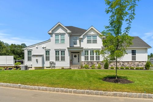15-36 Ingalls Village Way, Boxford, MA, 01921-2249 | Card Image