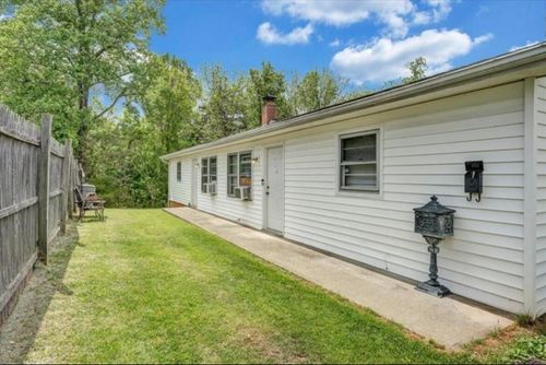 85 Wilson St, Rocky Mount, VA, 24151-1250 | Card Image