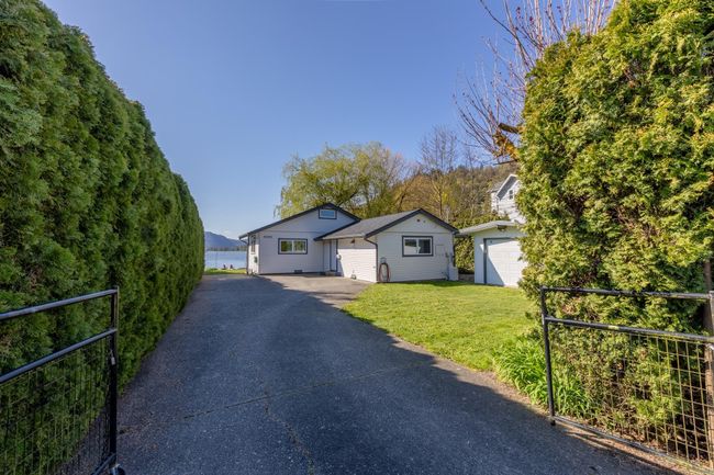 35202 Sward Road, House other with 2 bedrooms, 1 bathrooms and 4 parking in Mission BC | Image 1