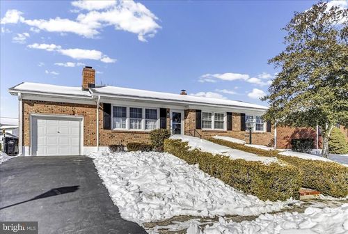 123 Reybold Dr, DELAWARE CITY, DE, 19706-8721 | Card Image