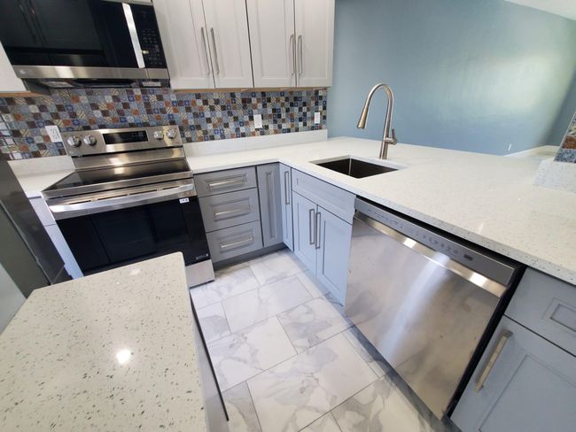 APT-308 - 1481 S Ocean Blvd, Condo with 1 bedrooms, 2 bathrooms and null parking in Pompano Beach FL | Image 5