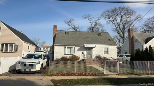 69 Glenmore Ave, Hempstead, NY, 11550-6629 | Card Image