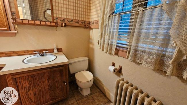 Primary bath | Image 40