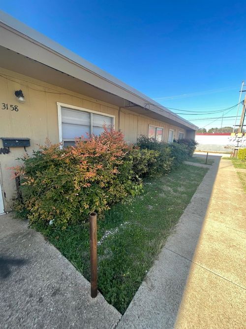 3156 S 2nd St, Abilene, TX, 79605-1822 | Card Image