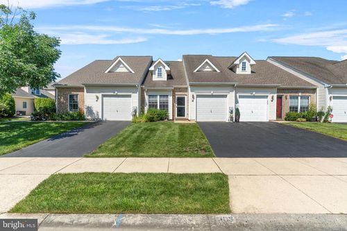 303 Baker Dr, BEAR, DE, 19701-3512 | Card Image