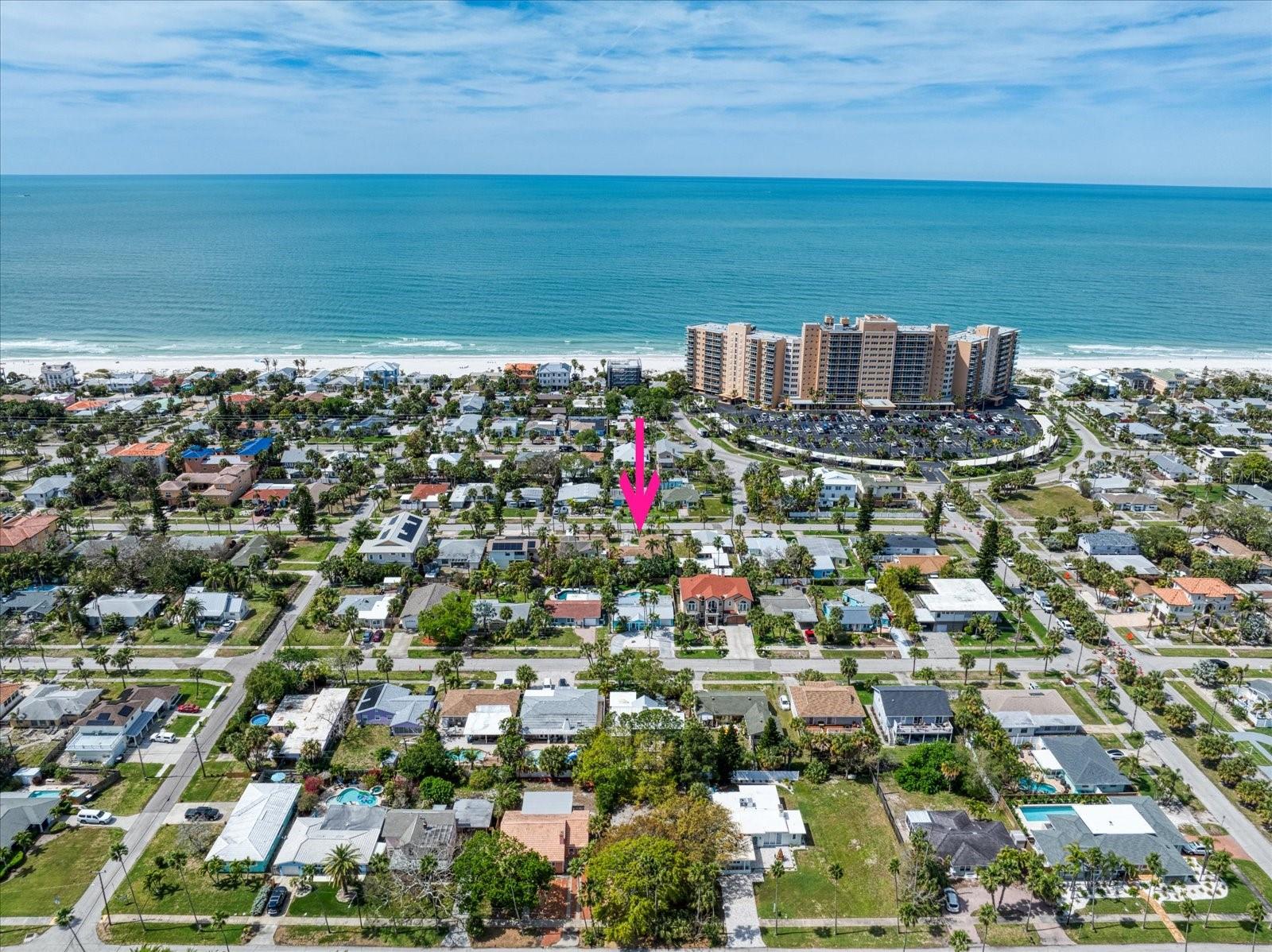 Bruce Ave, Clearwater Beach, FL 33767