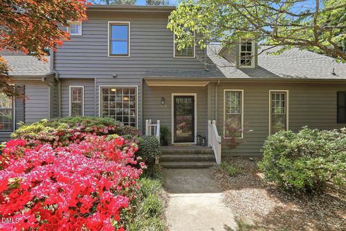 902 Albany Ct, Raleigh, NC, 27615-5301 | Card Image