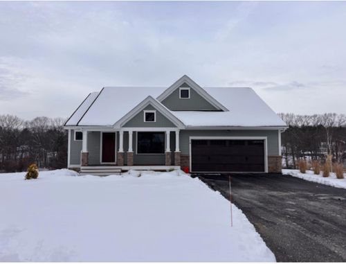 31-14 Edgewater Drive, Brentwood, NH, 03833 | Card Image
