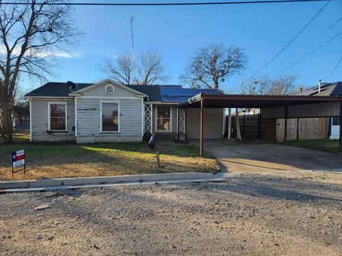 523 Richardson St, Jacksboro, TX, 76458-2238 | Card Image