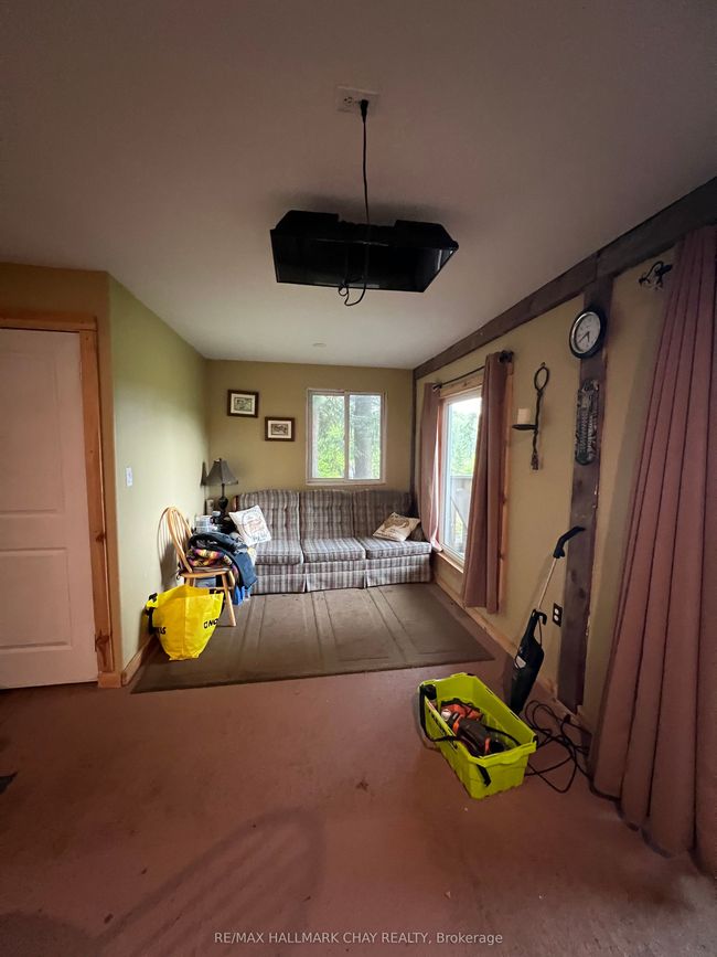0 Chapman Strong Rd, Home with 0 bedrooms, 0 bathrooms and 8 parking in Sundridge ON | Image 10