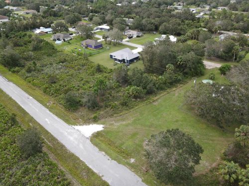 3935 Se 27th Way, Okeechobee, FL, 34974-7316 | Card Image