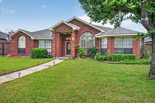 1701 Briargrove Dr, Mesquite, TX, 75181-1755 | Card Image
