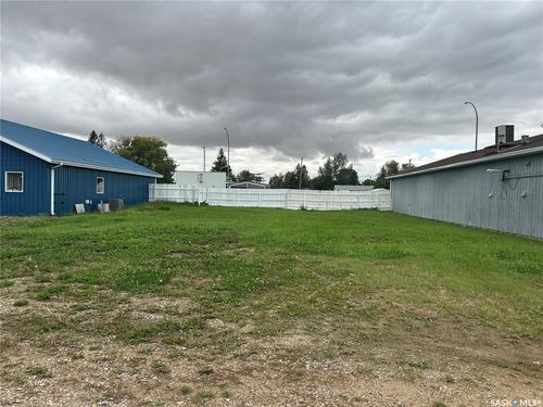 20 Main St, Carrot River, SK, S0E0L0 | Card Image