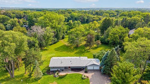 15803 Holdridge Rd E, Wayzata, MN, 55391-2145 | Card Image