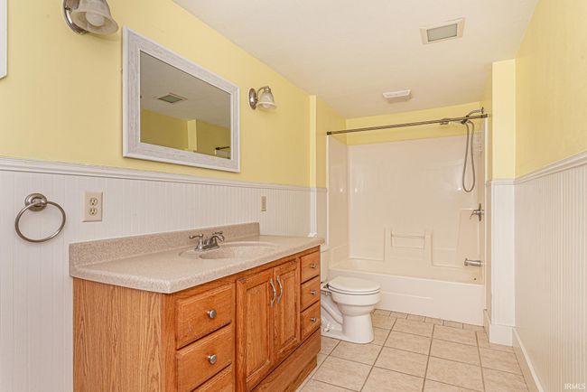 308 E Front St, House other with 3 bedrooms, 2 bathrooms and null parking in South Whitley IN | Image 21