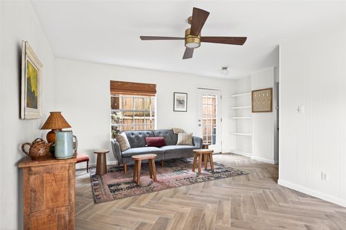 apt-102-1700 Houston St, Austin, TX, 78756-1205 | Card Image