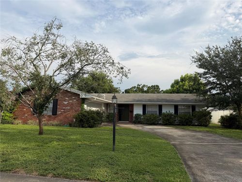 2124 Miscindy Place, Orlando, FL, 32806 | Card Image