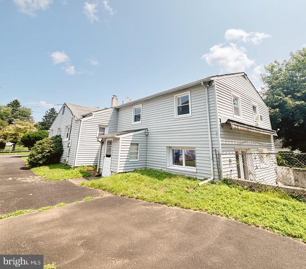 Westfield Rd, Feasterville Trevose, PA 19053