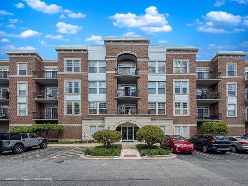 413a-435 Wood St, Palatine, IL, 60067-7826 | Card Image