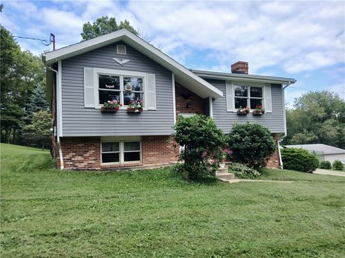 429 Dairy Farm Rd, Allegheny Twp, PA, 15068 | Card Image