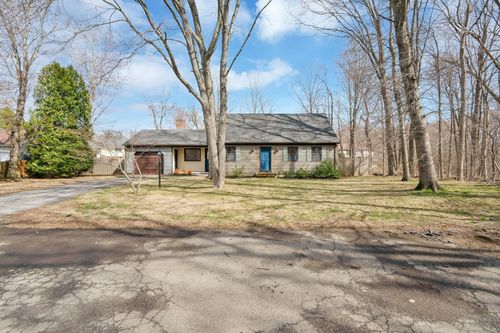 67 Redden Rd, West Springfield, MA, 01089-4432 | Card Image