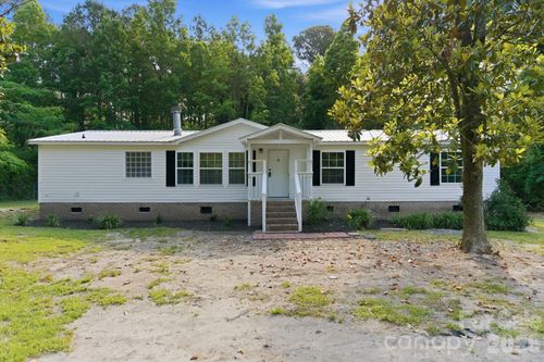 481 Harrell Road, Burgaw, NC, 28425 | Card Image