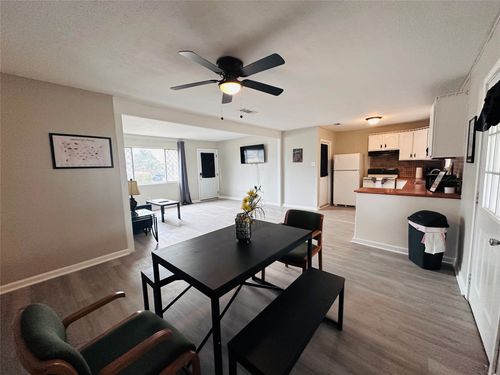 3007 Gaines St, Bossier City, LA, 71111-3111 | Card Image