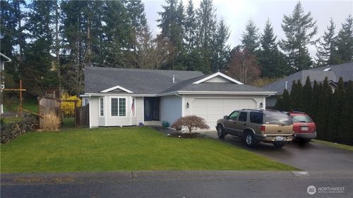 22734 Se 264th Pl, Maple Valley, WA, 98038-5808 | Card Image
