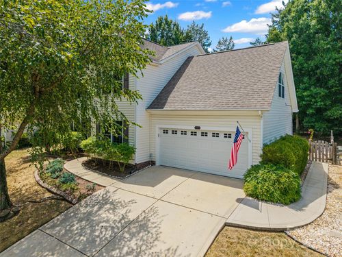 11621 Withers Mill Dr, Charlotte, NC, 28278-7228 | Card Image