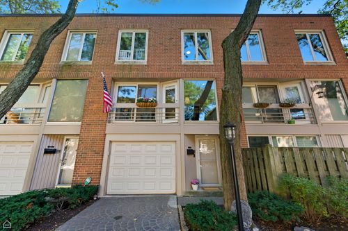 1812 N Dayton St, Chicago, IL, 60614-5003 | Card Image