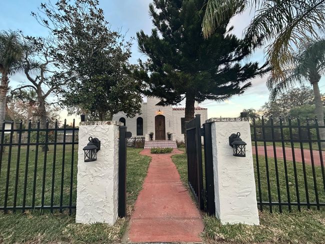 1303 Nancesowee Ave, House other with 3 bedrooms, 2 bathrooms and null parking in Sebring FL | Image 9