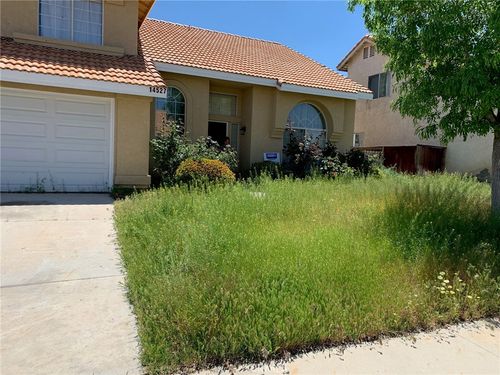 14527 Tony Trail Road, Victorville, CA, 92392 | Card Image