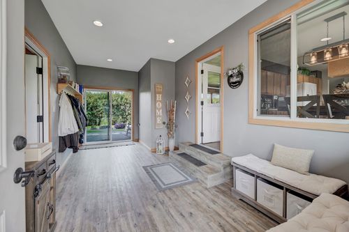 3960 Canal Dr, Helena, MT, 59602-7617 | Card Image