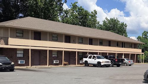 3720 Miramar Dr, Pine Bluff, AR, 71603-3715 | Card Image