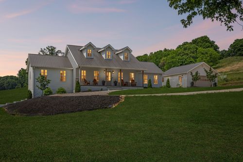 4588 Roy Thompson Rd, Mount Pleasant, TN, 38474-2906 | Card Image
