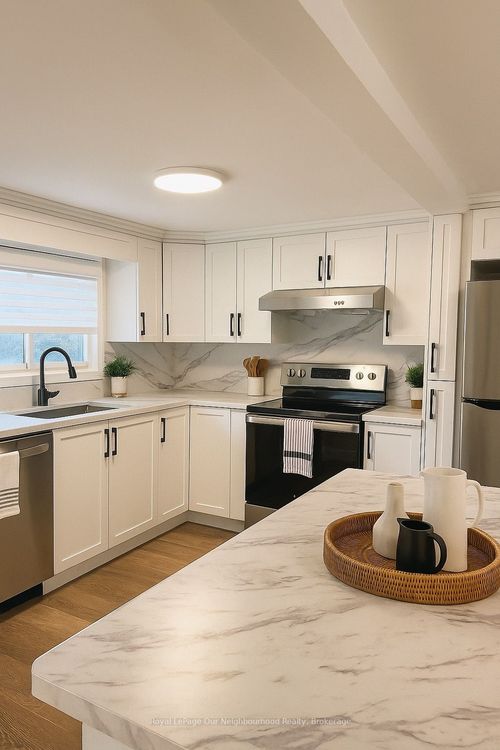 418 Lambton St, Brighton, ON, K0K1H0 | Card Image