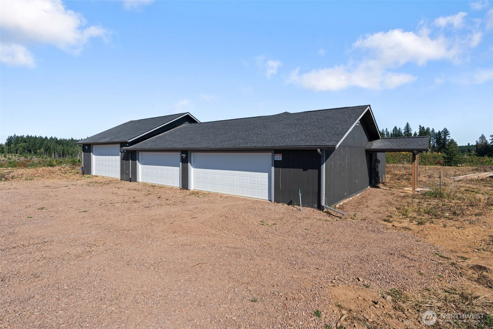 Land in Chehalis