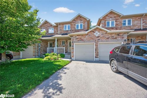 51-37 Southwoods Cres, Barrie, ON, L4N9P8 | Card Image