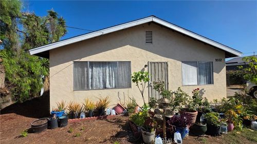 9552 Danancy Ct, Spring Valley, CA, 91977-6048 | Card Image